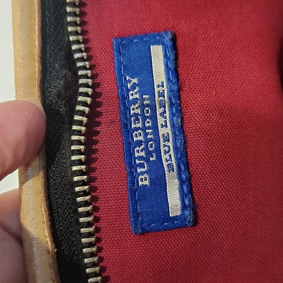 Authentic Burberry Blue Label crossbody bag - Picture 10 of 11